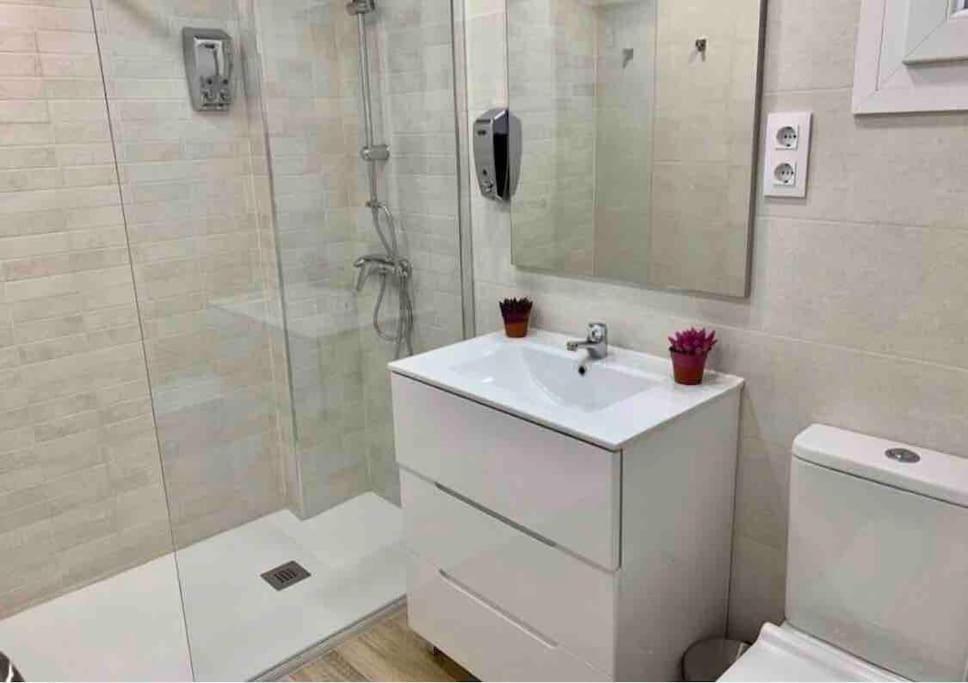 Apartamento 4 Personas Madrid Exterior foto